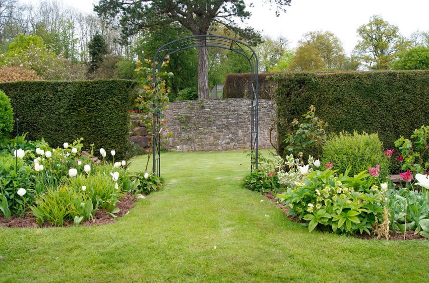 Great Campston & The Billiard Room Gardens