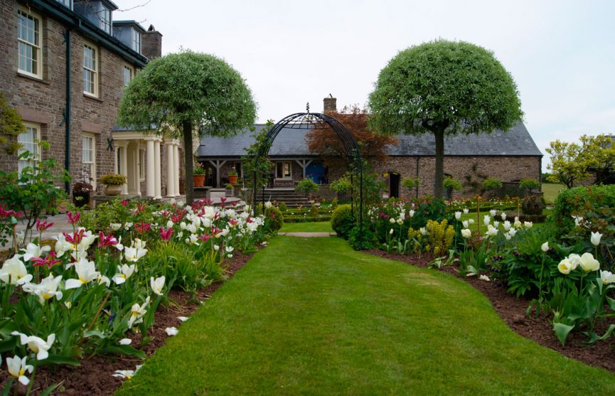 Great Campston & The Billiard Room Gardens