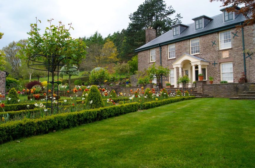 Great Campston & The Billiard Room Gardens